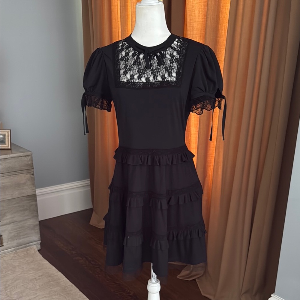 Red Valentino Elegant Black Lace Dress